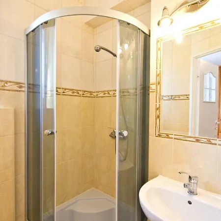 Quarto em Acomodações Particulares Grabowska *